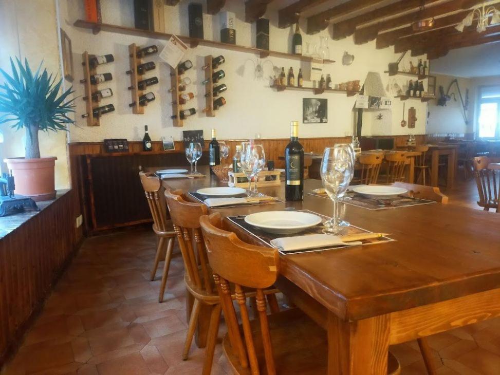 Locanda Da Tullio Capovalle Esterno foto